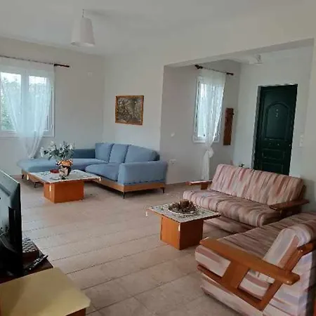 Rania: ευάερη με θέα τη θάλασσα Villa *