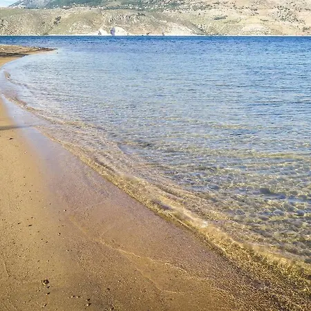 Rania: ευάερη με θέα τη θάλασσα Lixouri