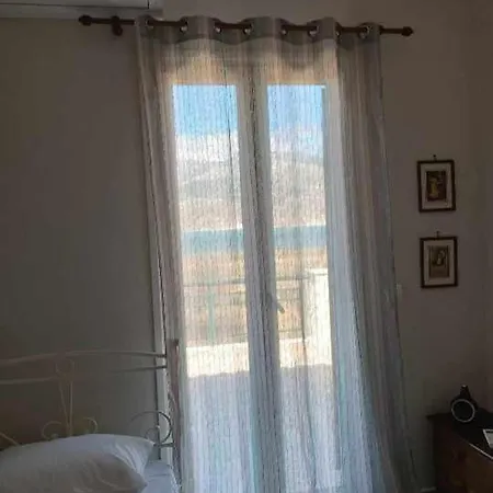 Βίλα Rania: ευάερη με θέα τη θάλασσα