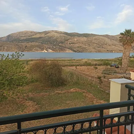 Villa Rania: ευάερη με θέα τη θάλασσα Lixouri